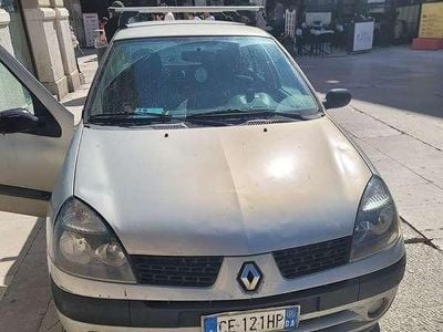 Brugt Renault Clio II Expression 58 HK (42 kW) 2003 Sedan