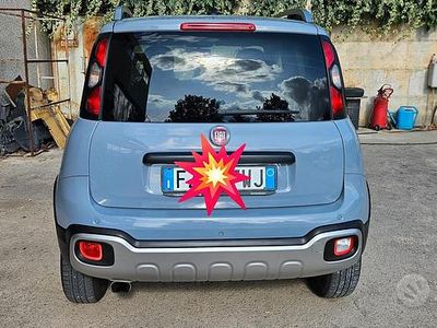 Begagnad Fiat Panda Cross Cross 85 HK (62 kW) 2020 Grå Halvkombi