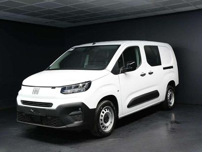 Usata Fiat Doblò 131 CV (96 kW) 2024 Grigio Monovolume