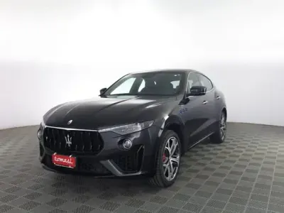 Begagnad Maserati Levante GT 330 HK (242 kW) 2022 Svart SUV