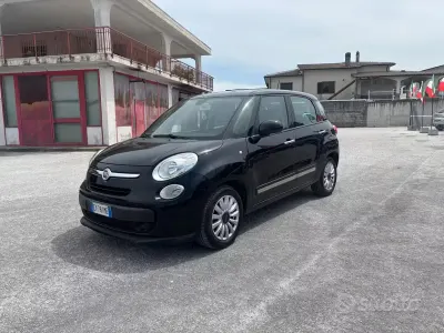 Usata Fiat 500L Lounge 85 CV (62 kW) 2015 Nero Monovolume