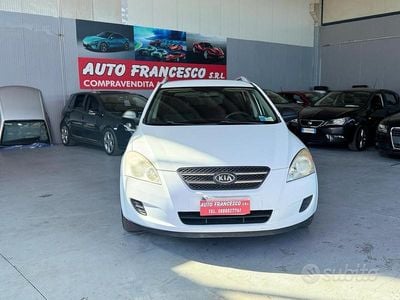 Usata Kia Ceed 109 CV (80 kW) 2009 Bianco Utilitaria