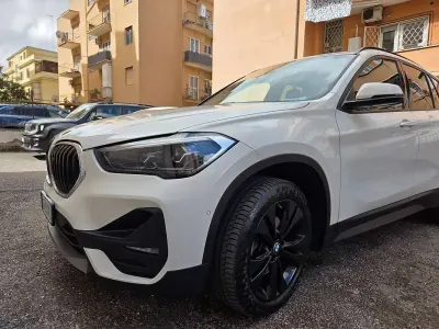 Usata BMW X1 Advantage 150 CV (110 kW) 2019 Bianco SUV