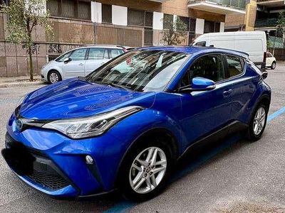 Usata Toyota C-HR Business Edition 98 CV (72 kW) 2022 Blu/azzurro SUV