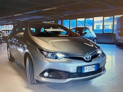 usata Toyota Auris Touring Sports 1.8 Hybrid Active