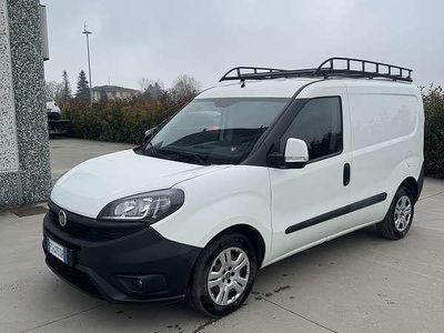 Usata Fiat Doblò Easy 120 CV (88 kW) 2017 Monovolume