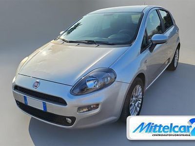Usata Fiat Punto Lounge 85 CV (62 kW) 2014 Argento metallizzato Utilitaria