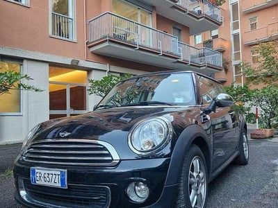 Usata Mini ONE 75 CV (55 kW) 2013 Utilitaria