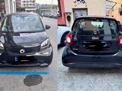 Usata Smart ForFour 61 CV (44 kW) 2015 Nero Utilitaria