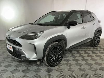 Usata Toyota Yaris Hybrid 116 CV (85 kW) 2023 Argento
