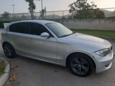 Usata BMW 118 143 CV (105 kW) 2012 Utilitaria