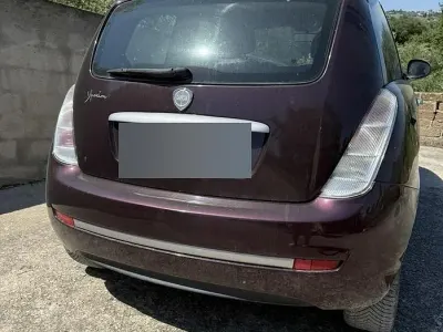 Usata Lancia Ypsilon 60 CV (44 kW) 2010 Utilitaria