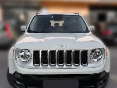 Usata Jeep Renegade Limited 140 CV (102 kW) 2016 Bianco SUV