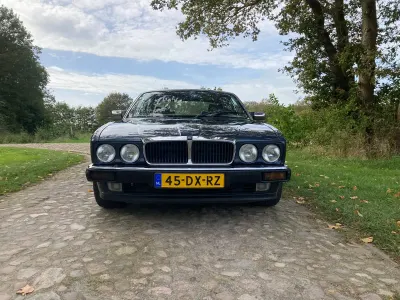 Usata Jaguar XJ12 318 CV (233 kW) 1993 Blu Berlina