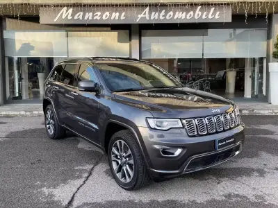 Usata Jeep Grand Cherokee Overland 250 CV (183 kW) 2018 Grigio SUV