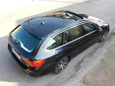Usata BMW 530 Comfort Edition 265 CV (194 kW) 2020 Blu Station wagon