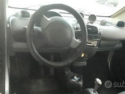 Usata 2002 Smart ForTwo Coupé Coupé | 2700 €