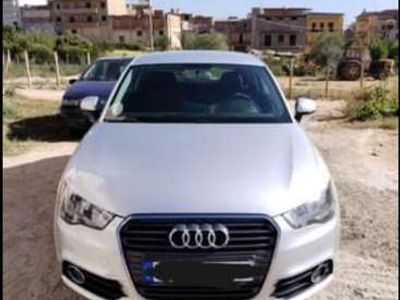 usata Audi A1 1.6 tdi Attraction 105cv