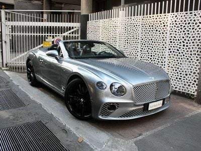 Usata Bentley Continental GT Convertible Mulliner 549 CV (403 kW) 2021 Hallmark met. Cabrio