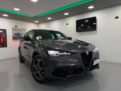 Usata Alfa Romeo Stelvio Sprint 209 CV (153 kW) 2023 Grigio SUV