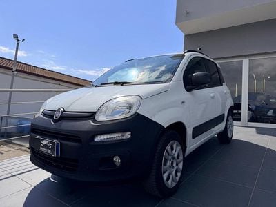 Usado Fiat Panda 4x4 Climbing 75 HP (55 kW) 2015 Branco Citadino
