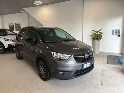 Usata Opel Crossland X Innovation 83 CV (61 kW) 2020 Grigio SUV