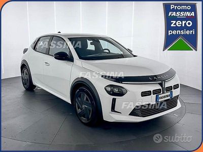 Usata Lancia Ypsilon 110 CV (80 kW) 2025 Bianco Utilitaria