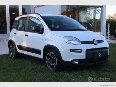Usata Fiat Panda City Life 70 CV (51 kW) 2021 Bianco Utilitaria