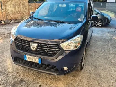 Usata Dacia Dokker 75 CV (55 kW) 2018 Bluazzurro Monovolume