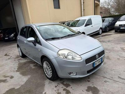 Usata Fiat Grande Punto Dynamic 65 CV (47 kW) 2006 Other Utilitaria