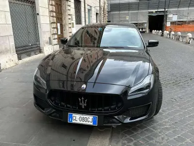 Usata Maserati Quattroporte 581 CV (427 kW) 2022 Nero Berlina