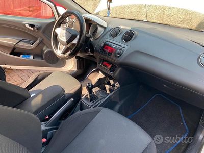 Usata Seat Ibiza 105 CV (77 kW) 2010 Bianco