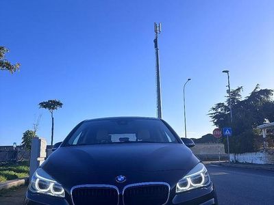 Begagnad BMW 218 150 HK (110 kW) 2015 Svart Halvkombi