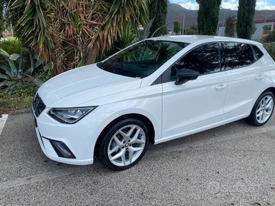 usata Seat Ibiza 1.0 tgi metano fr neopatentati