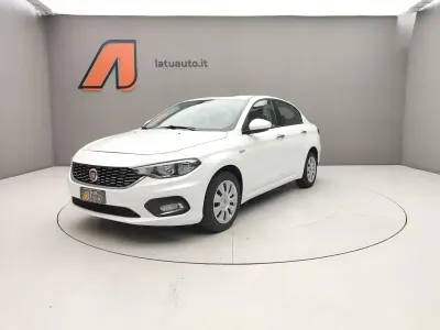 Usata Fiat Tipo Easy 95 CV (69 kW) 2017 Bianco gelato Berlina