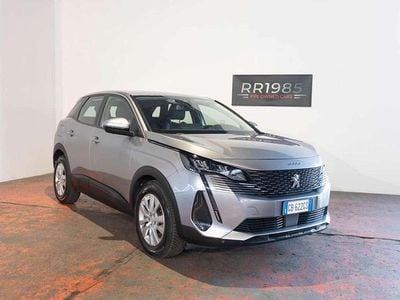 Usata Peugeot 3008 Business-Line 131 CV (96 kW) 2021 Argento SUV