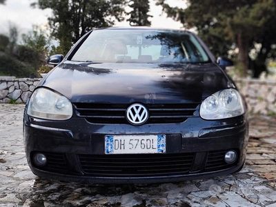 Usata VW Golf V 105 CV (77 kW) 2007 Nero Berlina