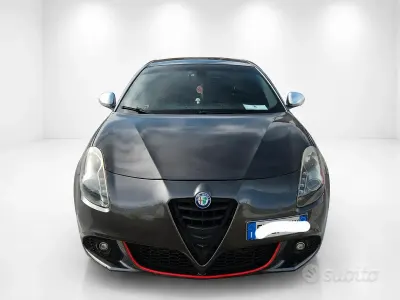 Usata Alfa Romeo Giulietta Distinctive 105 CV (77 kW) 2012 Grigio Utilitaria