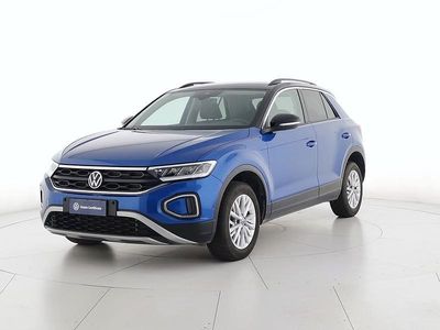Usata VW T-Roc Life 110 CV (80 kW) 2023 Nero SUV