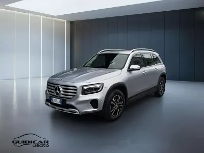 Usata Mercedes GLB180 Advanced 116 CV (85 kW) 2025 Argento SUV