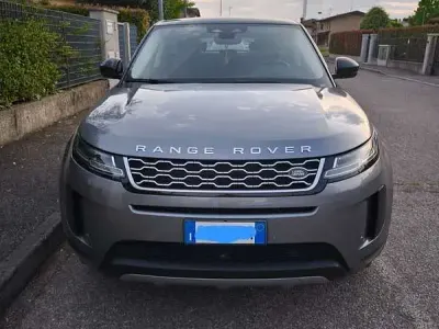 Usado Land Rover Range Rover evoque S 163 HP (119 kW) 2021 SUV