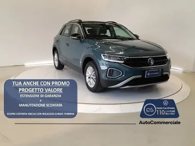 Usata VW T-Roc Life 116 CV (85 kW) 2025 Blu SUV