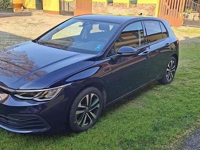 Usata VW Golf VII Life 150 CV (110 kW) 2021 Blu/azzurro Utilitaria