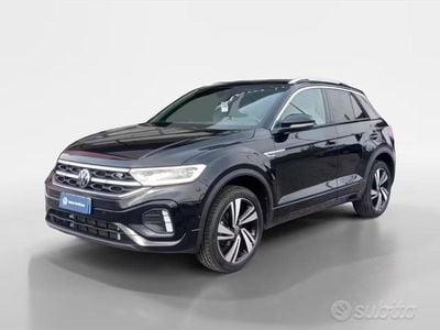 Usata VW T-Roc R-line 150 CV (110 kW) 2023 Nero SUV