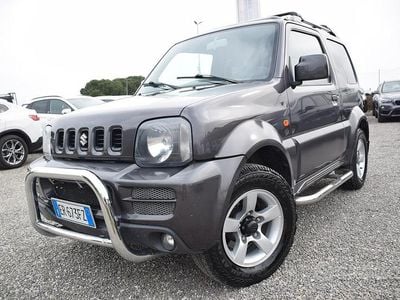 Usata Suzuki Jimny 86 CV (63 kW) 2011 Grigio SUV