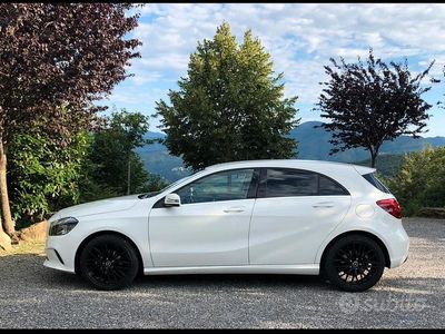 Usata Mercedes A160 Executive 90 CV (66 kW) 2018 Bianco Berlina