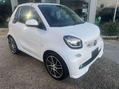 Usata Smart ForTwo Cabrio Brabus 109 CV (80 kW) 2017 Bianco Cabrio
