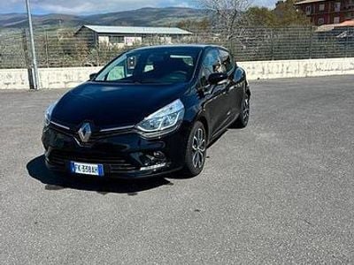 Usata Renault Clio IV 90 CV (66 kW) 2018 Berlina