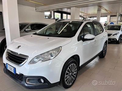 Usata Peugeot 2008 Active 92 CV (67 kW) 2014 Bianco SUV