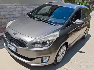 Usata Kia Carens 116 CV (85 kW) 2014 Grigio Monovolume